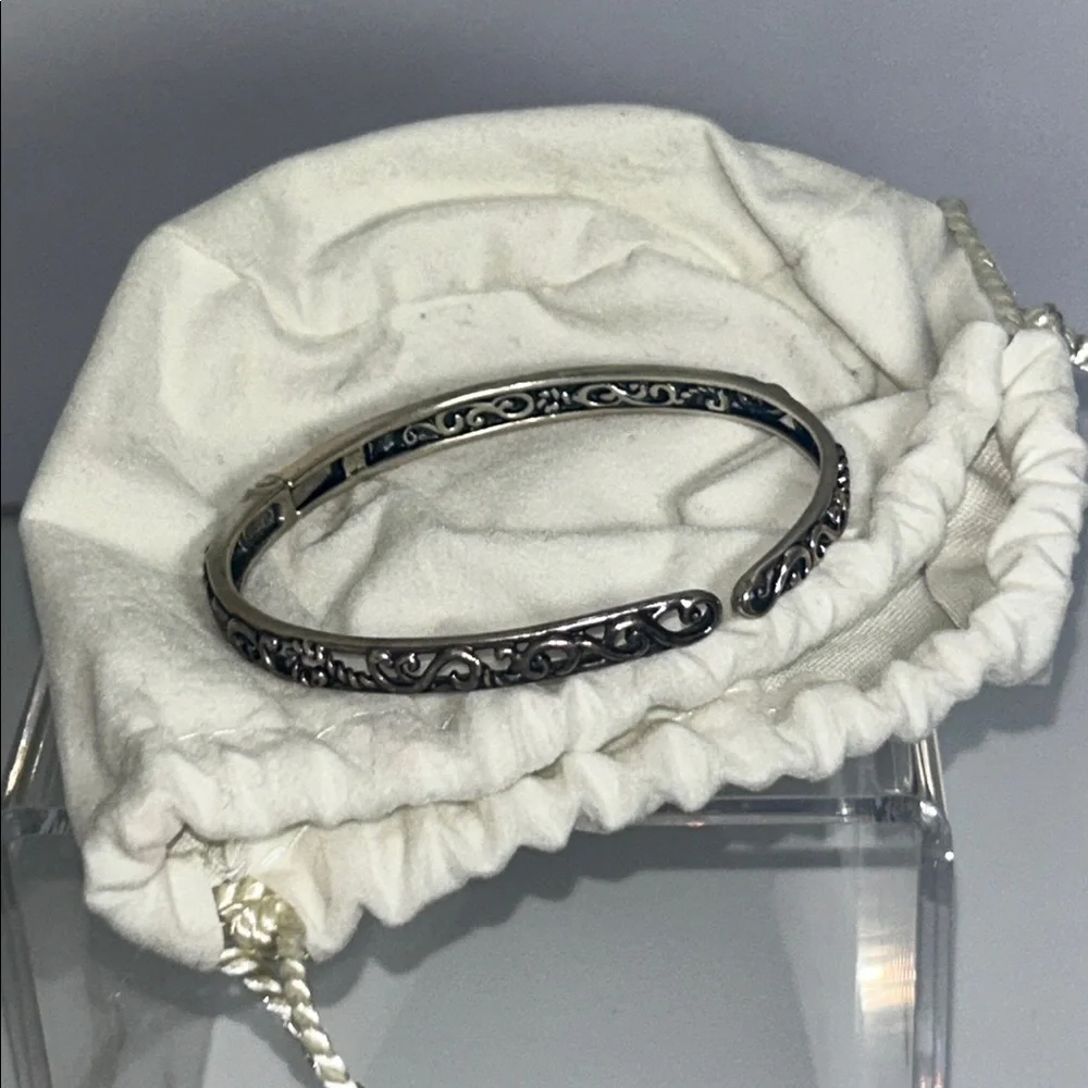 NWOT Carolyn Pollack Sterling Silver Scroll Design Bangle Bracelet